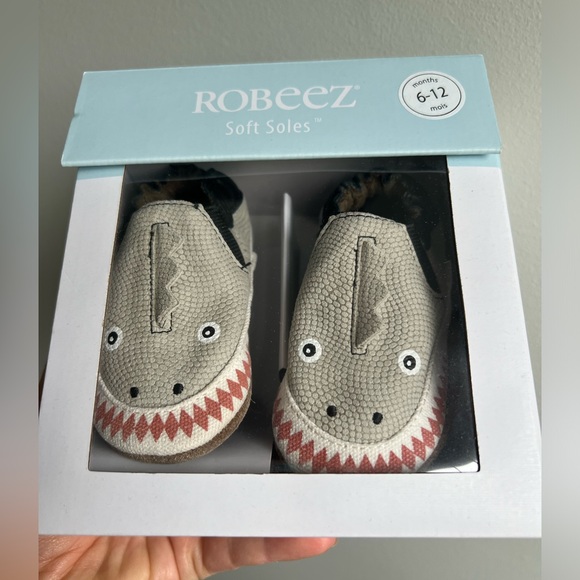 Robeez Dinosaur Soft Crib Shoes - Picture 7 of 7